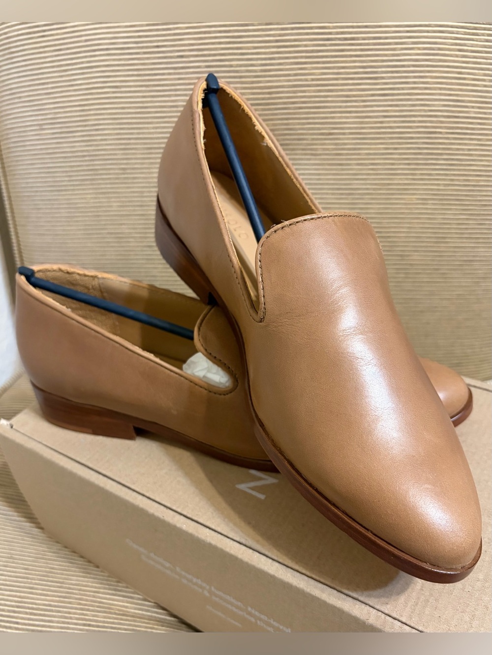 NWT Nisolo Everyday Slip-On Women’s Loafer - Size 8